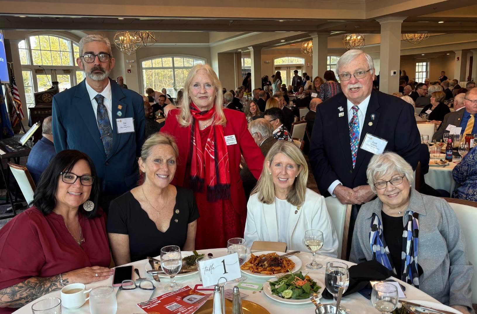 Don, Vivian, Scott, Kris, Mary, Tracy, and Linda at the Eastern Cities Dinner